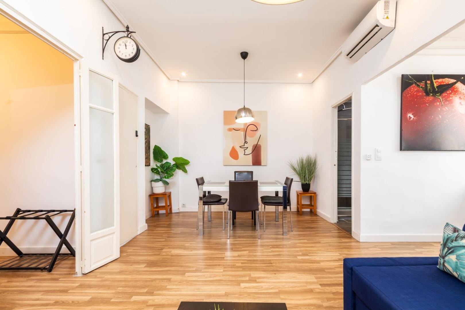 ולנסיה Mestalla River Apartment מראה חיצוני תמונה